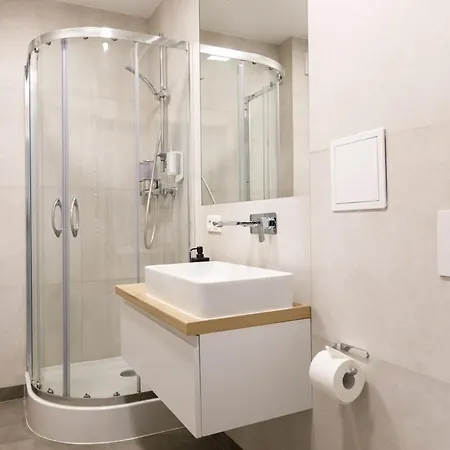 Urban Chic - Rynek Square - Great Location&kuznicza Apartment Breslau